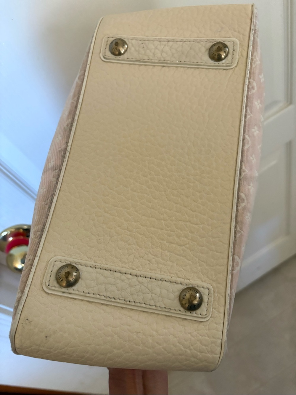 Louis Vuitton authentic Soft Pink Top-Handle Women’s Bag - Picture 11 of 15